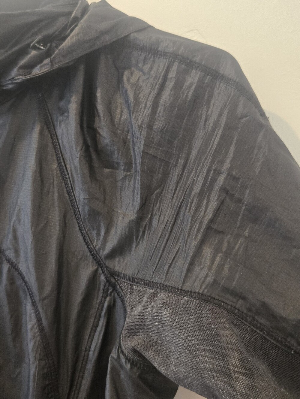 Lululemon Jacket - Picture 7 of 11